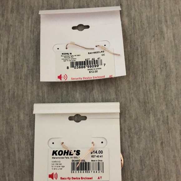 2 pairs of earrings LC NWT - Picture 4 of 4